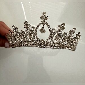 Elegant Silver Tiara